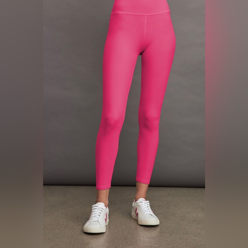 Carbon38 Regular Rise 7/8 legging in Fuchsia Purple size L